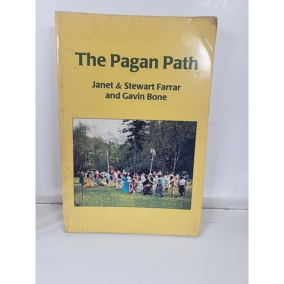 The Pagan Path: The Wiccan Way of Life by Stewart & Janet Farrar 1995 Printing - Picture 1 of 9